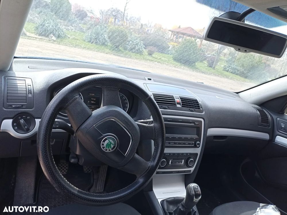 Skoda Octavia - 4
