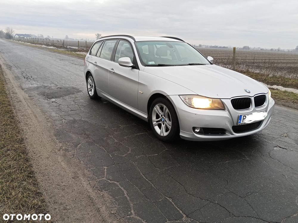 BMW Seria 3 318d - 8