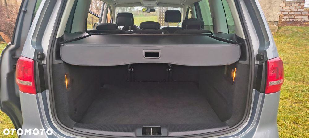 Volkswagen Sharan 2.0 TDI 4Motion BlueMotion Technology Highline - 14