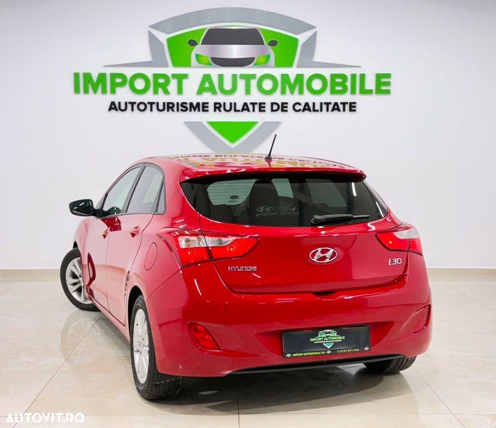Hyundai i30 1.4 MPi Comfort+ - 15