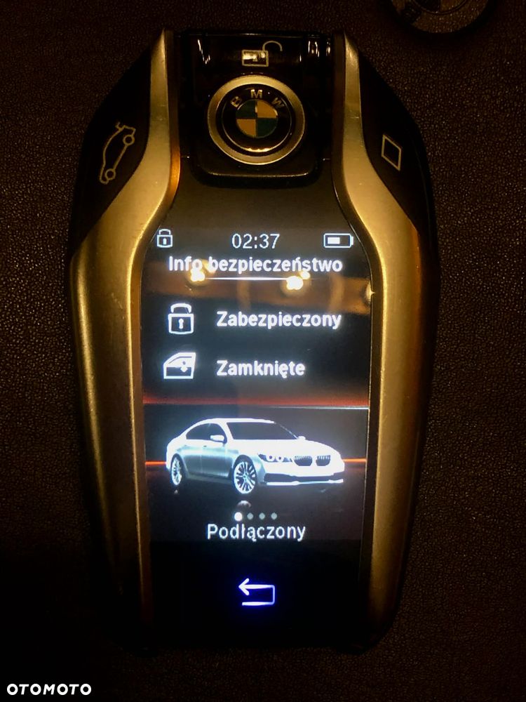BMW Seria 7 740d xDrive - 25