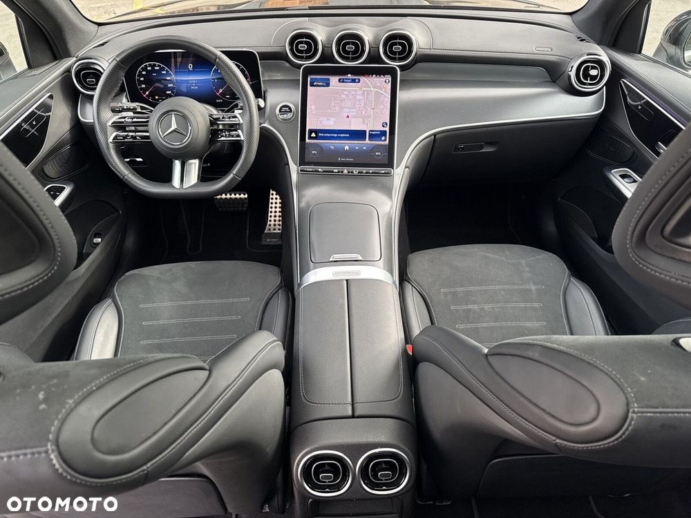 Mercedes-Benz GLC - 17