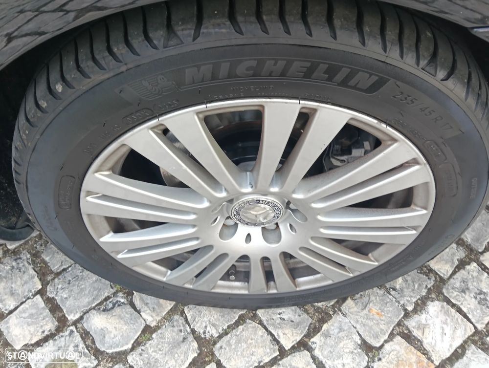 Mercedes-Benz E 250 CDi Avantgarde BE Auto - 6