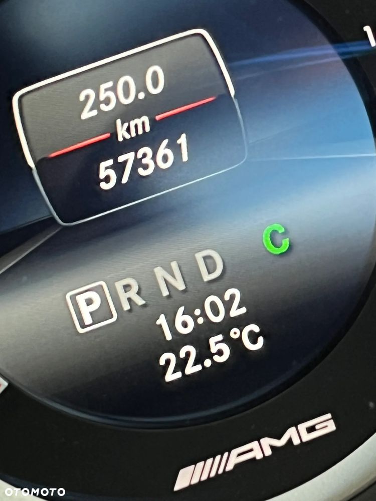 Mercedes-Benz Klasa C 63 AMG AMG SPEEDSHIFT MCT - 22