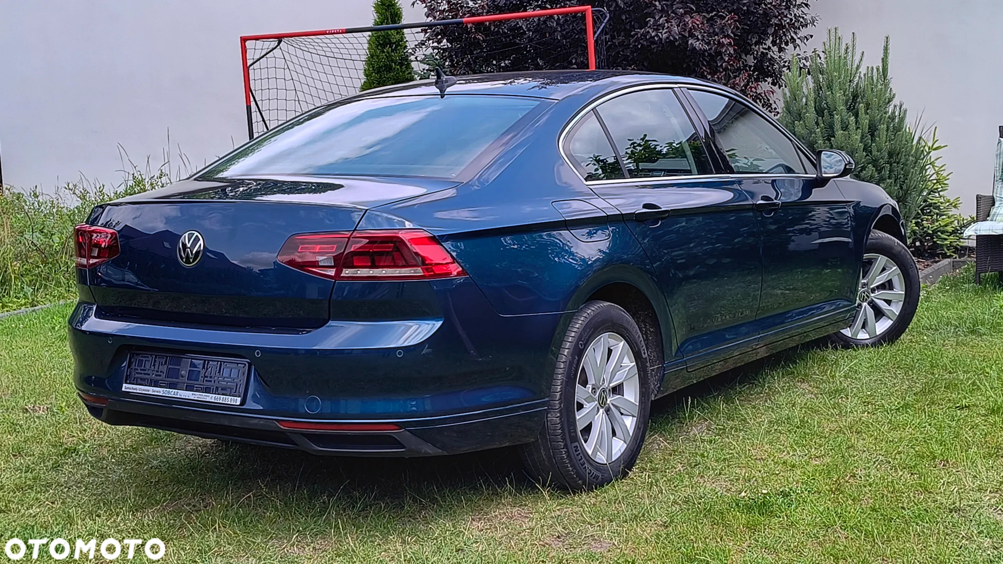 Volkswagen Passat 2.0 TDI SCR DSG Business - 6