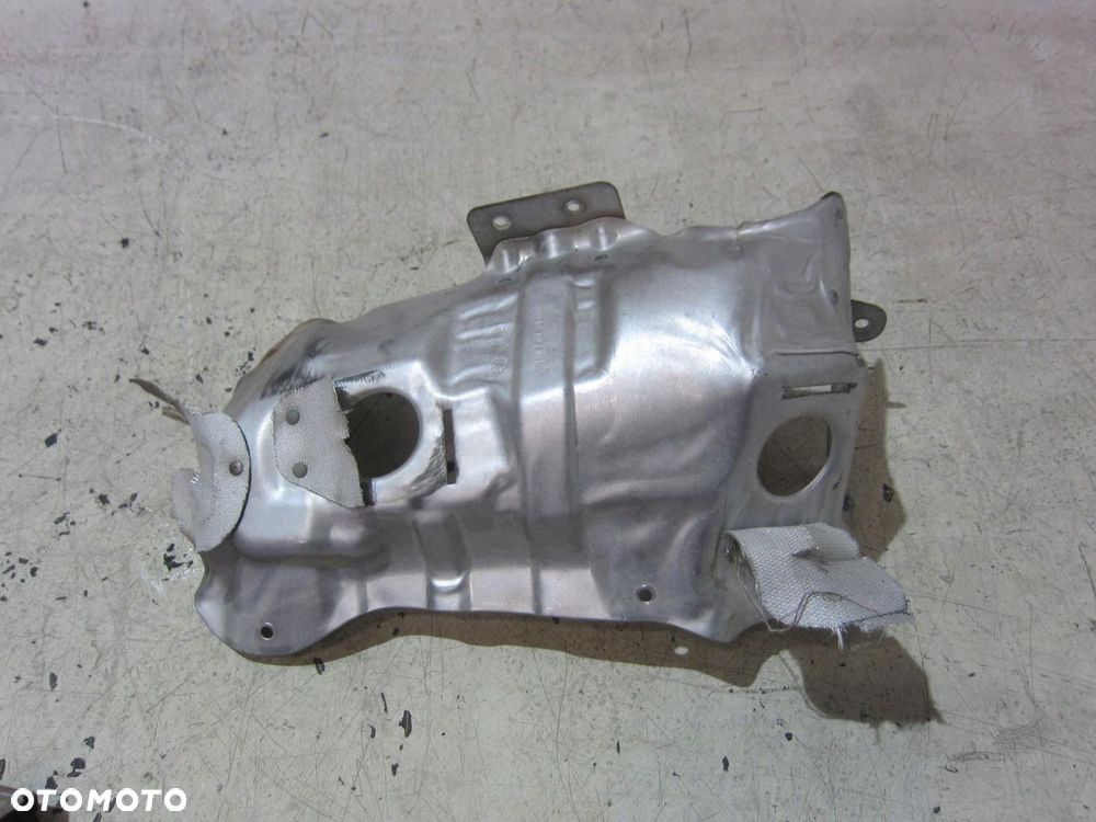 BMW X1 F48 OSŁONA IZOLACJA TERMICZNA ZESTAW 7618369 7618369 11657618369 - 2