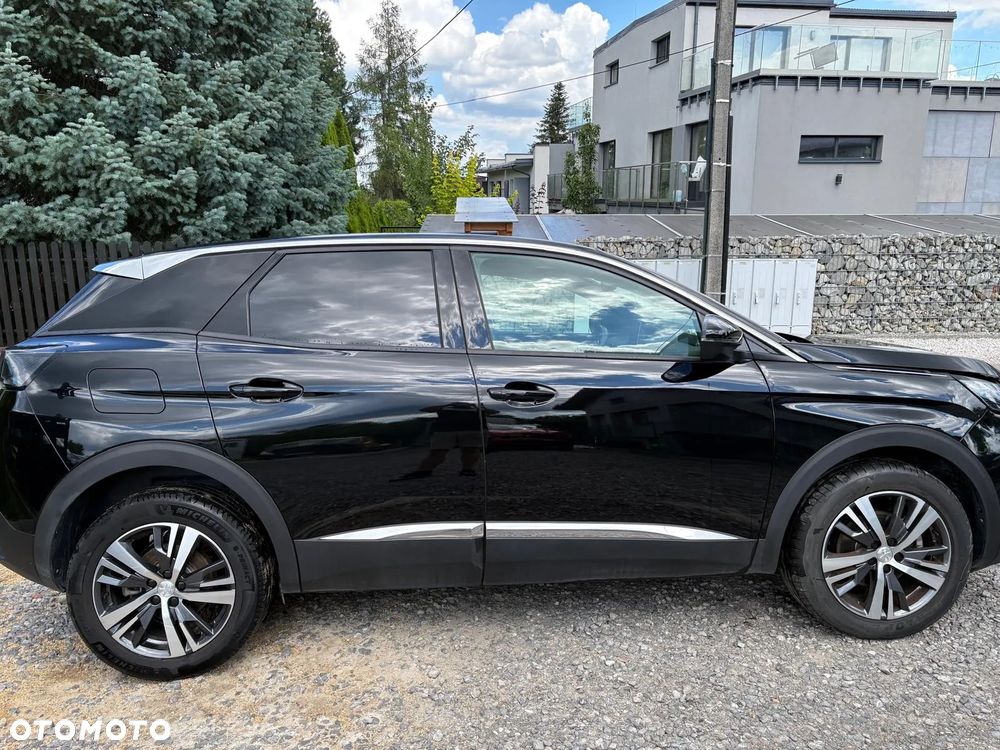 Peugeot 3008 1.2 PureTech Allure S&S EAT6 - 4