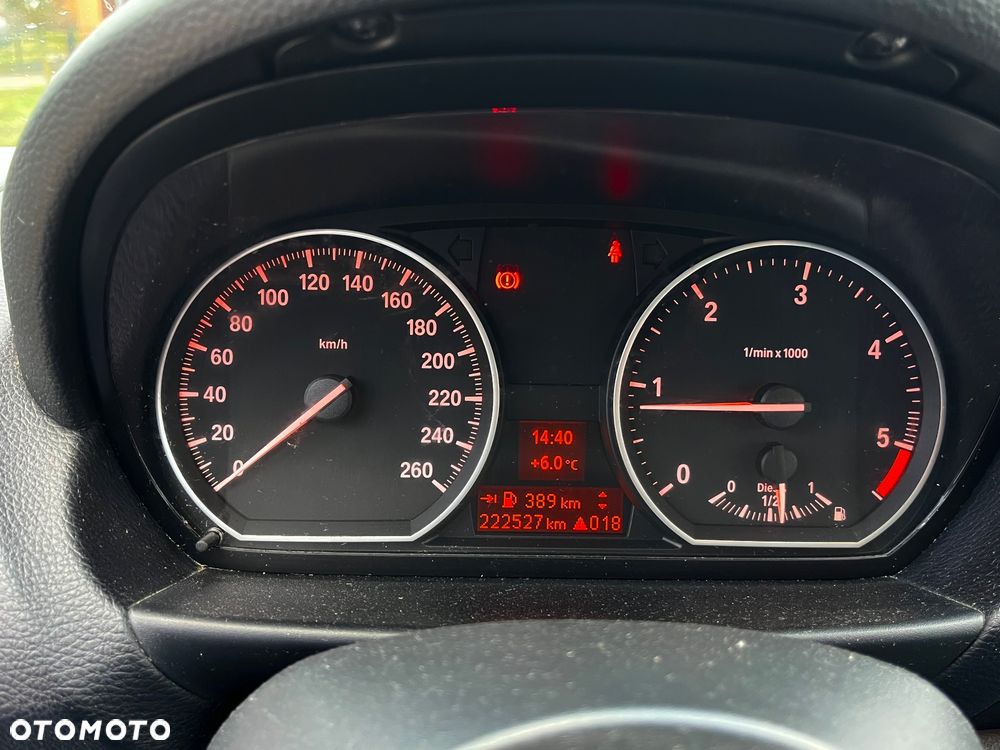 BMW Seria 1 123d - 9