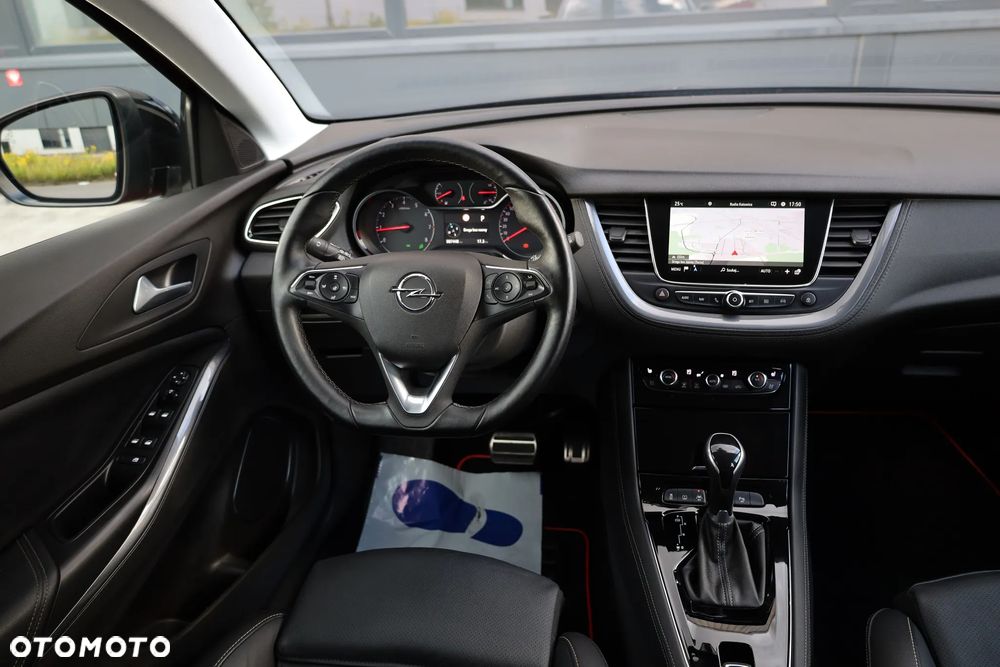 Opel Grandland X 1.6 Start/Stop Automatik Ultimate - 31
