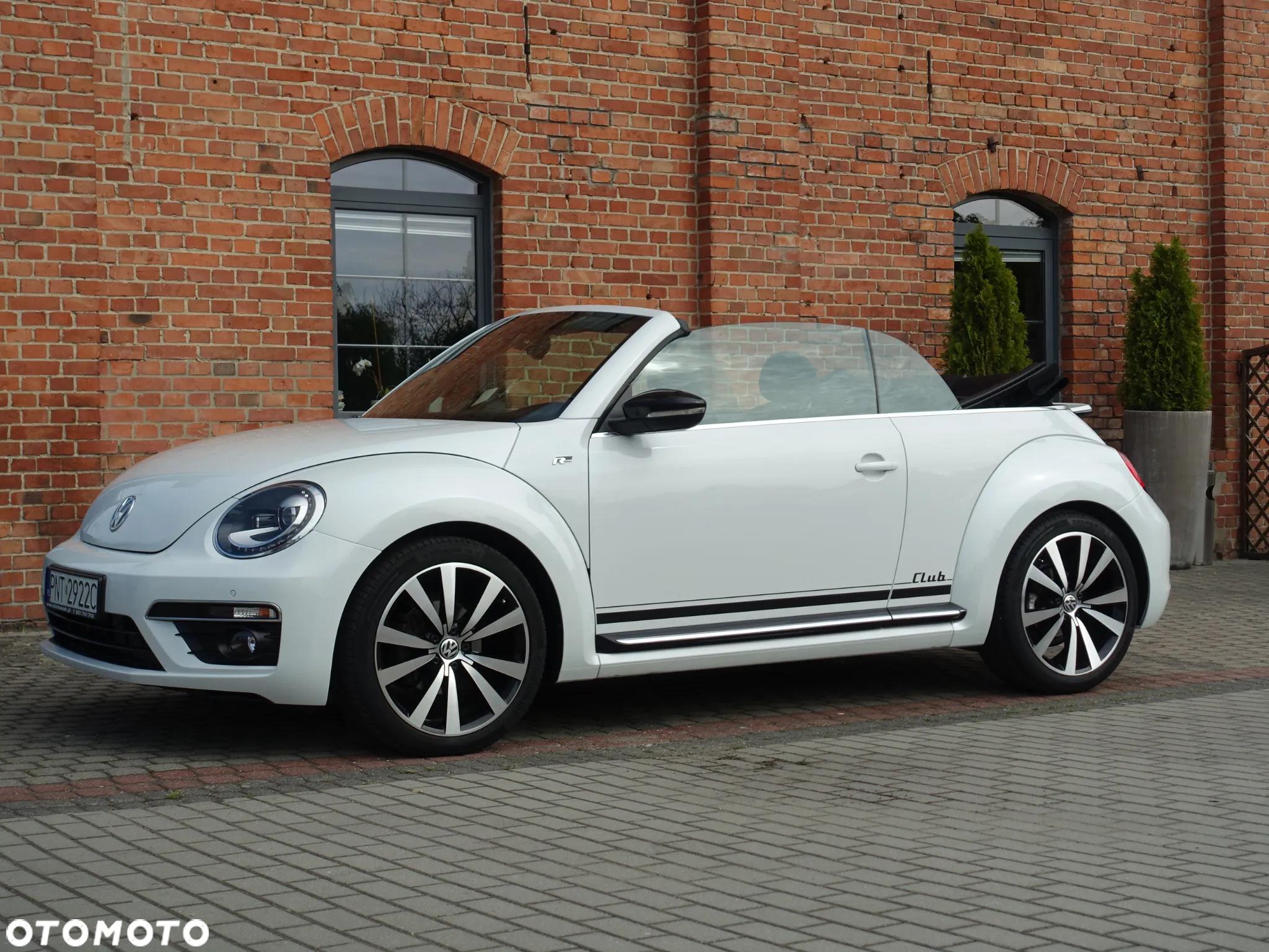 Volkswagen Beetle The Cabriolet 1.4 TSI DSG (BlueMotion Tech) R-Line - 2