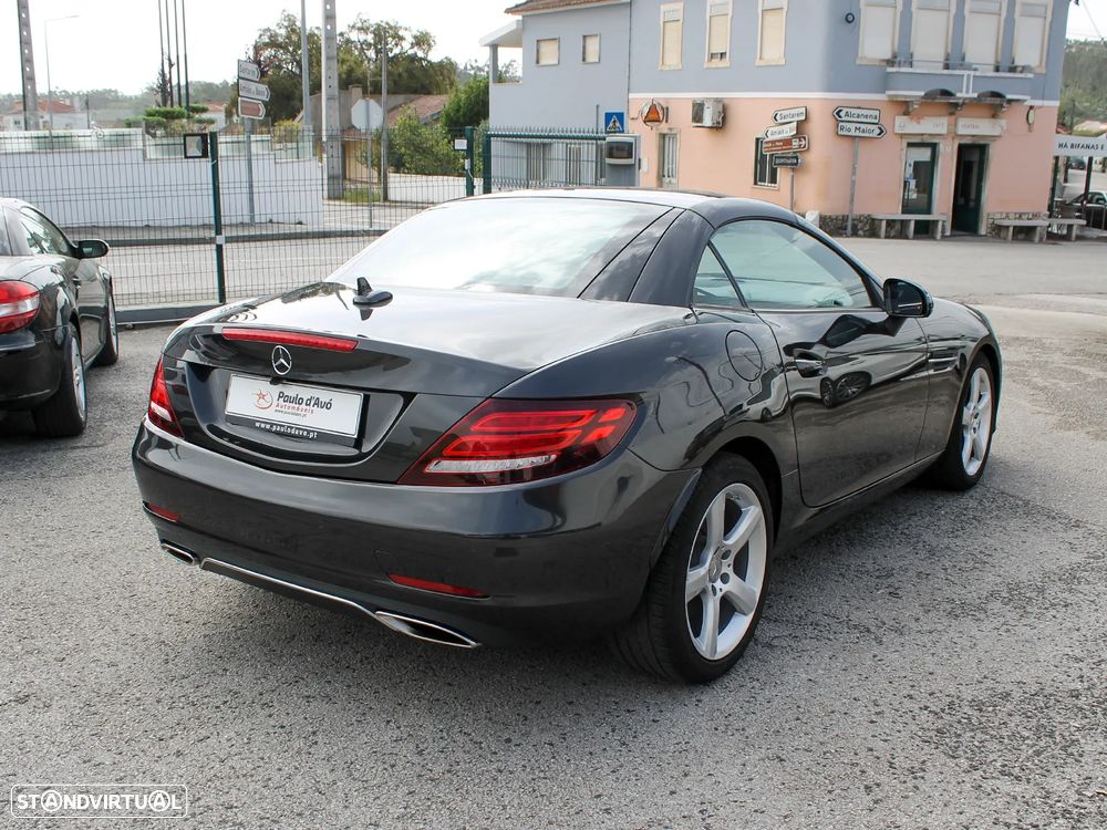 Mercedes-Benz SLC 200 - 18