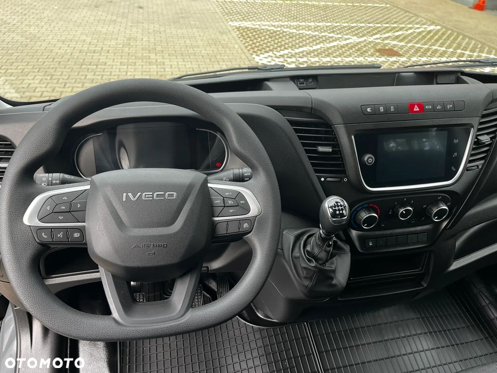 Iveco DAILY AUTOMAT - 7