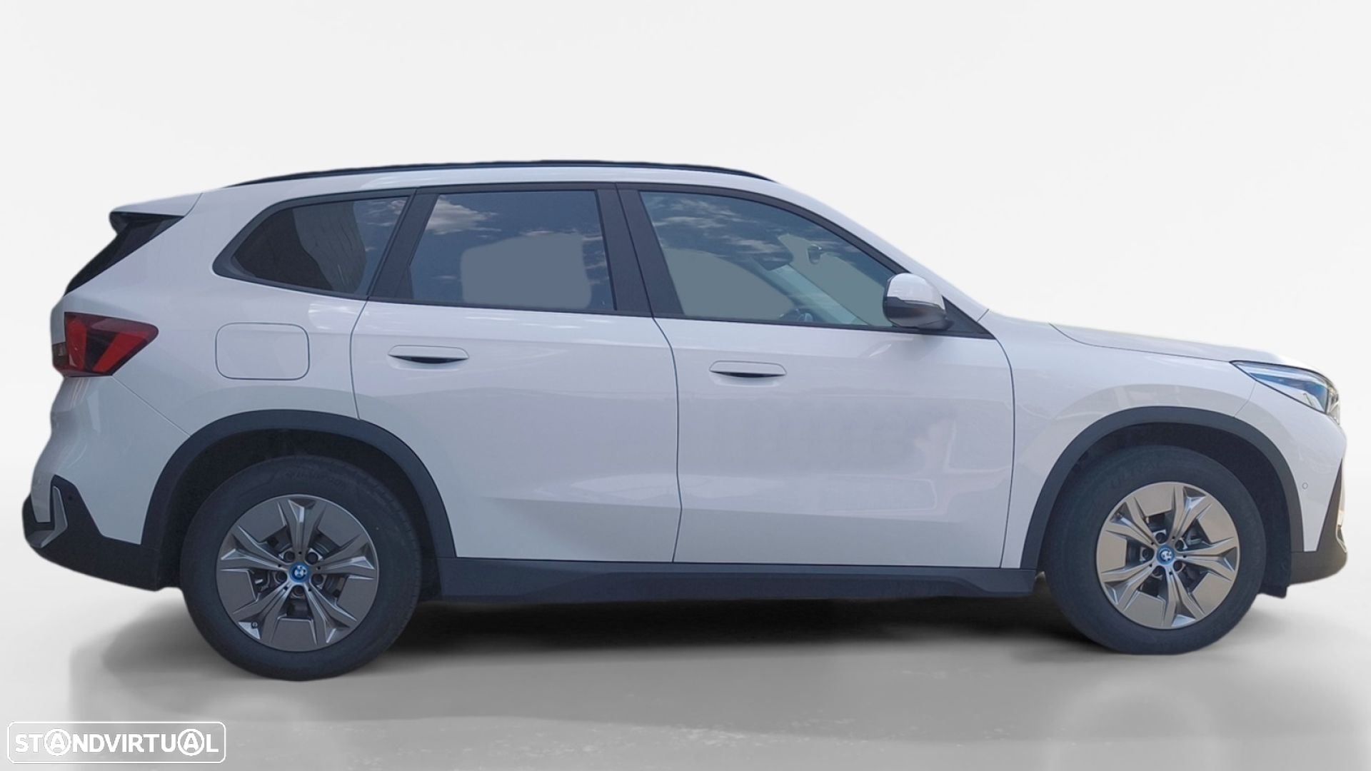 BMW iX1 xDrive30 - 9