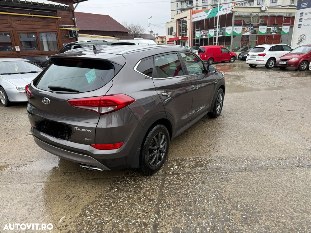 Hyundai Tucson 1.6 T-GDi 4WD 7DCT Luxury+ - 4