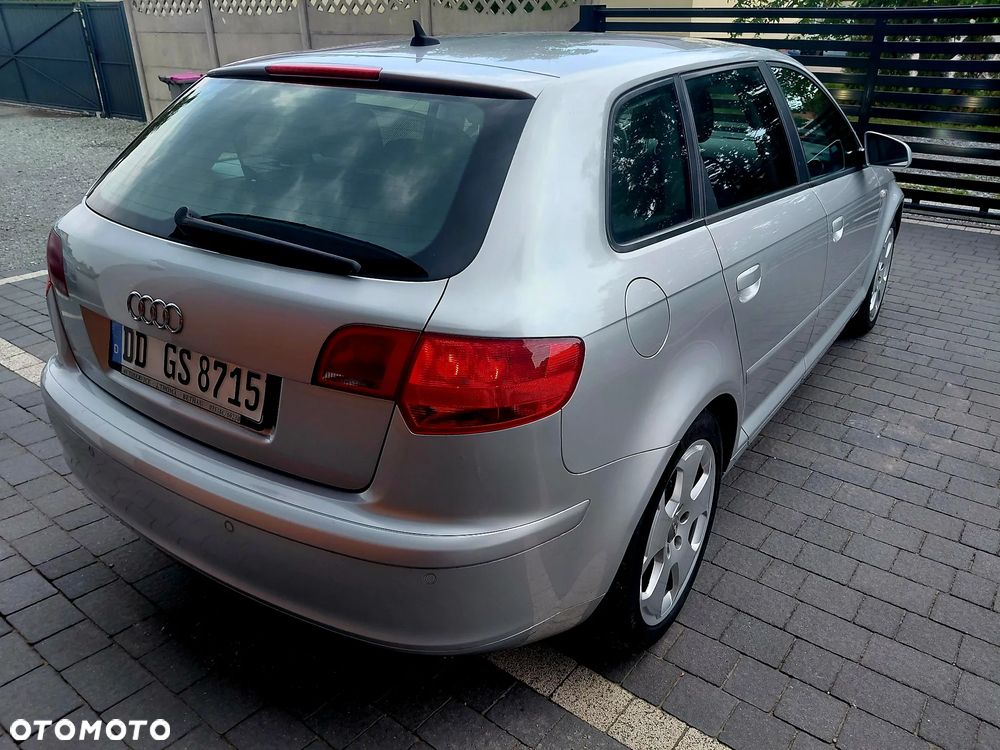 Audi A3 Sportback 2.0 FSI Attraction - 5