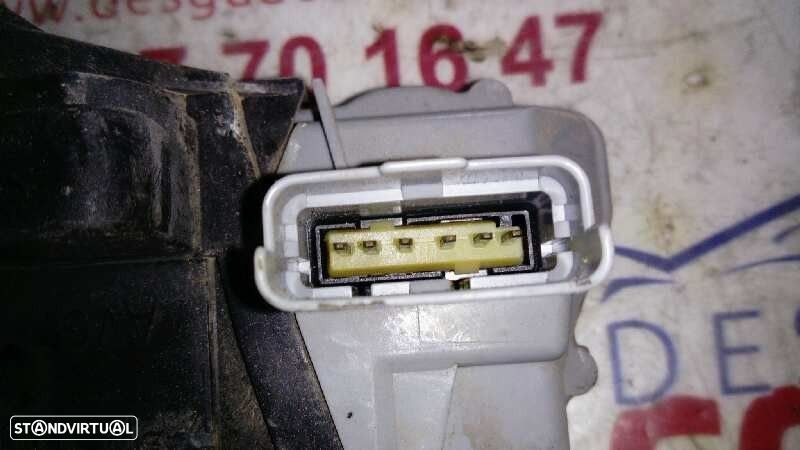 FECHADURA PORTA FRONTAL ESQUERDA CITROEN XSARA PICASSO 2000 - - 4