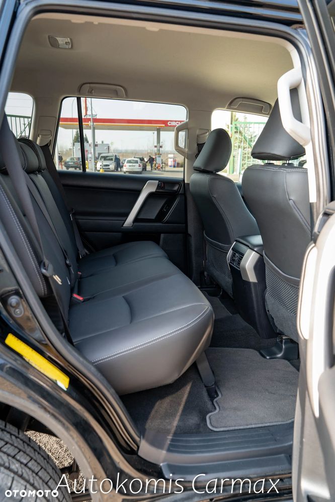 Toyota Land Cruiser LC 2.8 D-4D Premium - 23