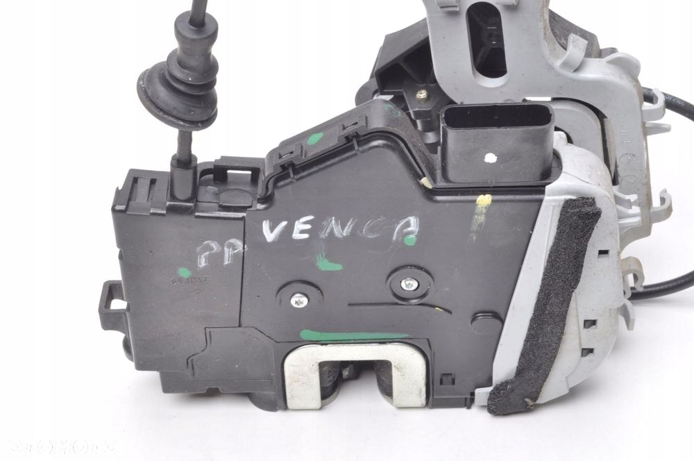 KIA VENGA ZAMEK DRZWI PRAWY PRZÓD PRZEDNI LIFT HB 5D 7 PIN 81320-1P040 - 4