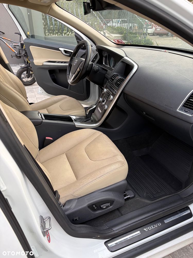 Volvo XC 60 - 14