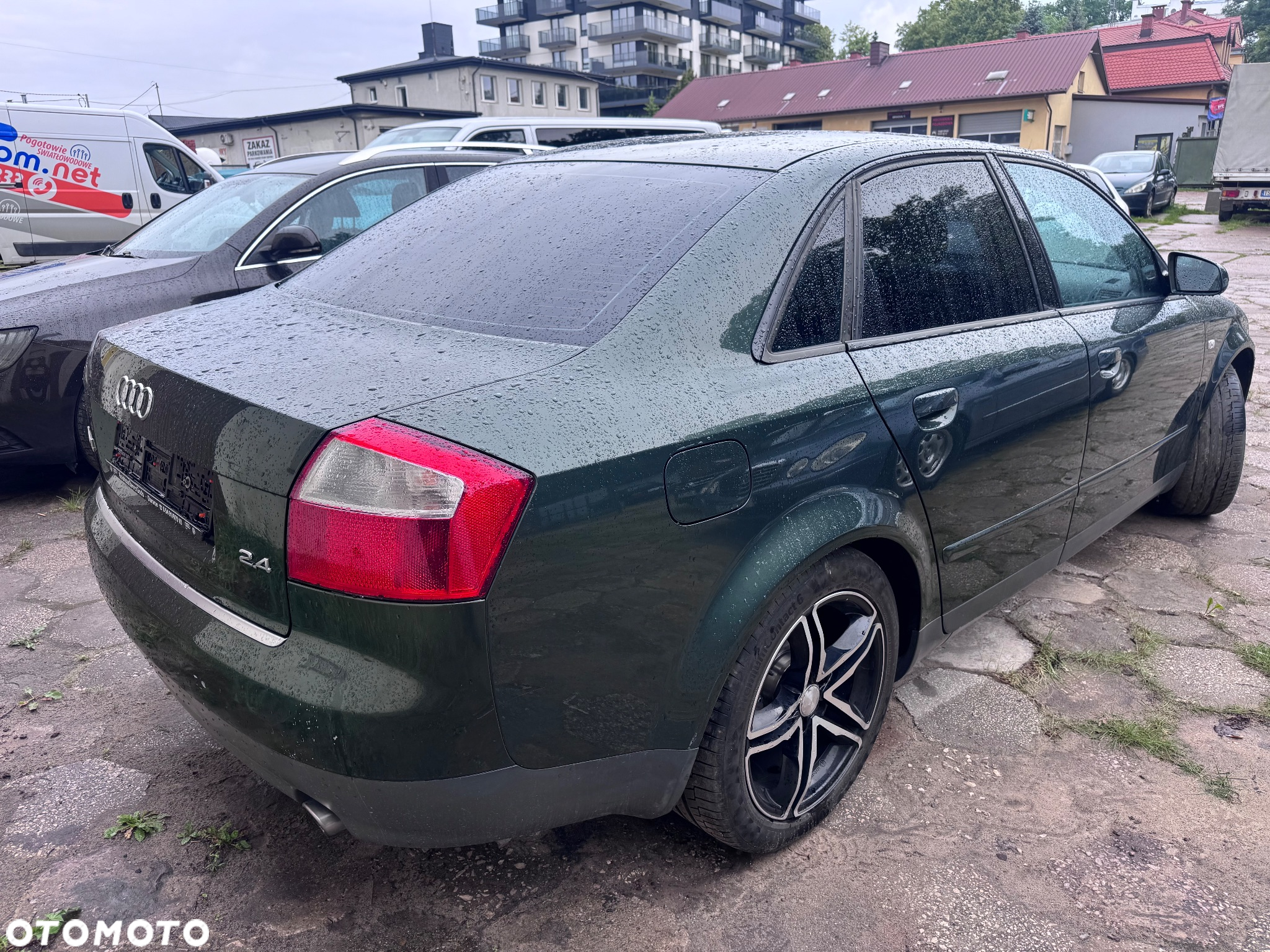 Audi A4 - 4