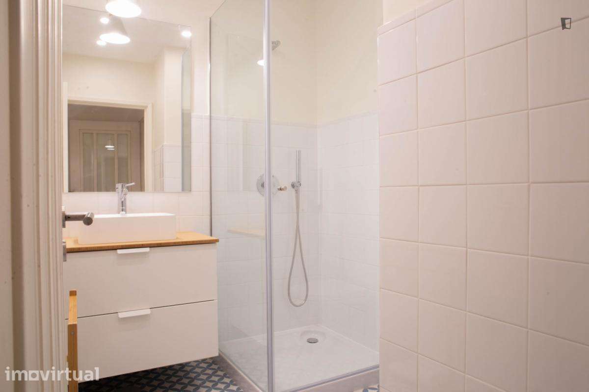 Quarto - localizado em Cedofeita Porto - Grande imagem: 2/30