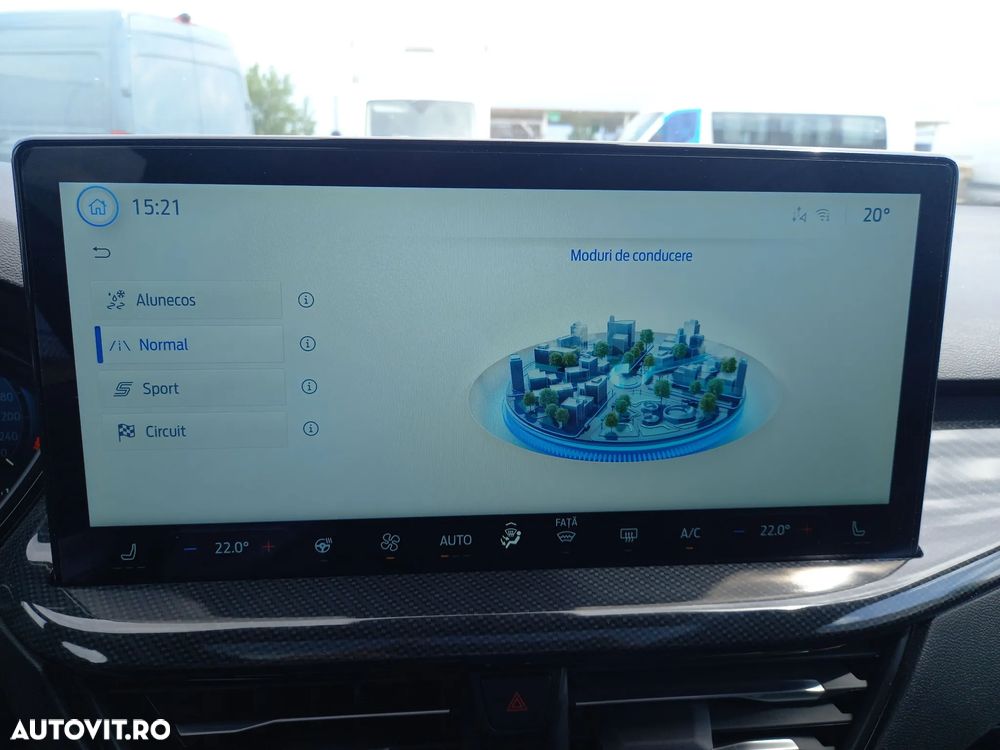 Ford Focus - 23
