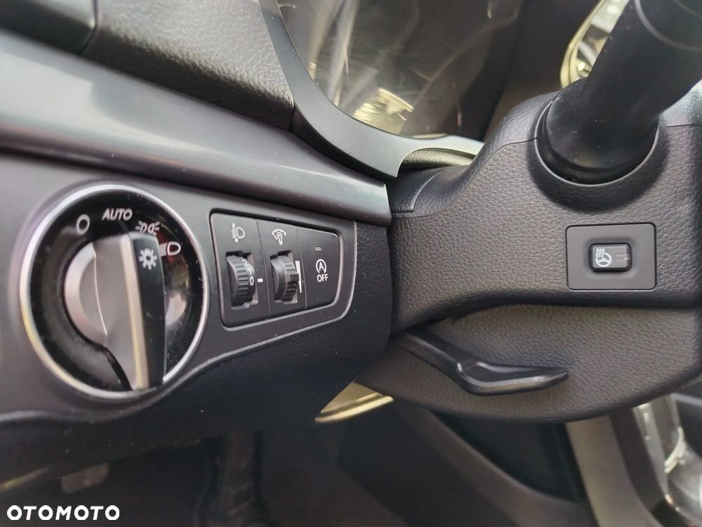 Hyundai i40 Kombi 1.7 CRDi Style - 12