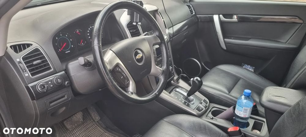 Chevrolet Captiva 2.2 4WD Automatik LTZ - 9