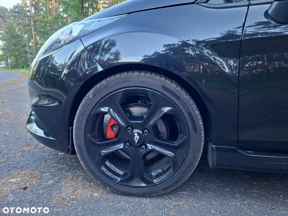 Ford Fiesta 2015 photo 5