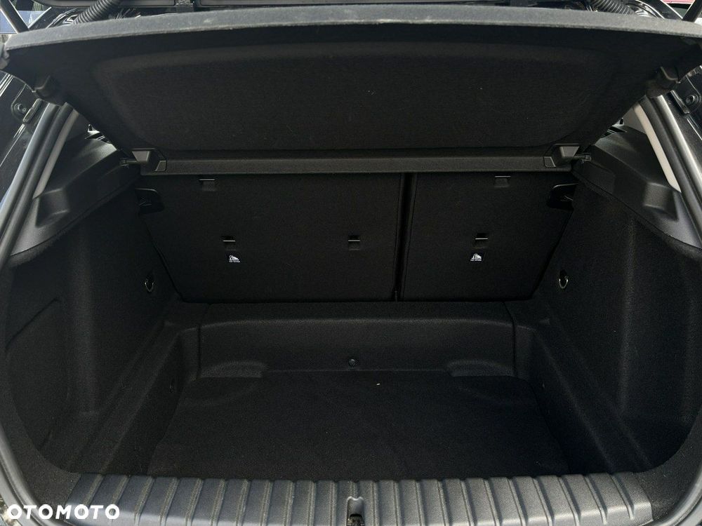 BMW Seria 1 118i - 25