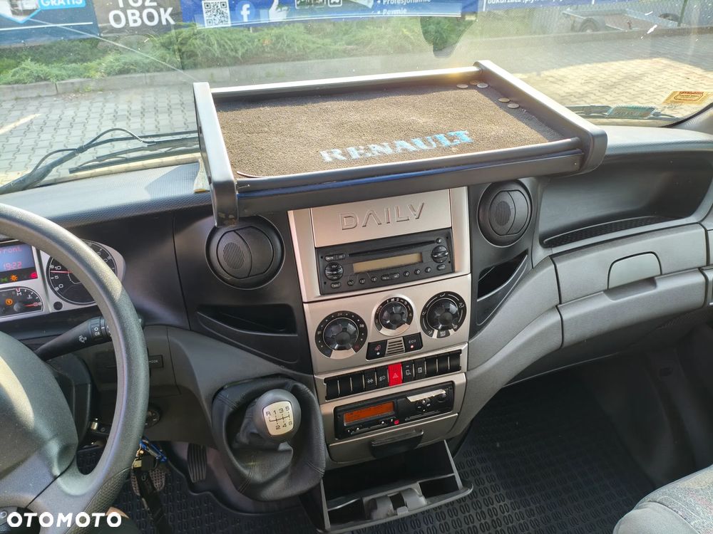 Iveco DAILY - 12