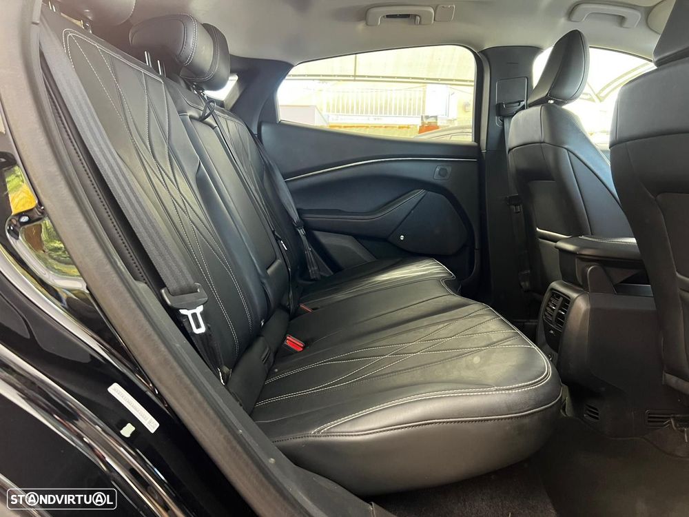 Ford Mustang Mach-E 75.7 kWh Premium AWD - 16