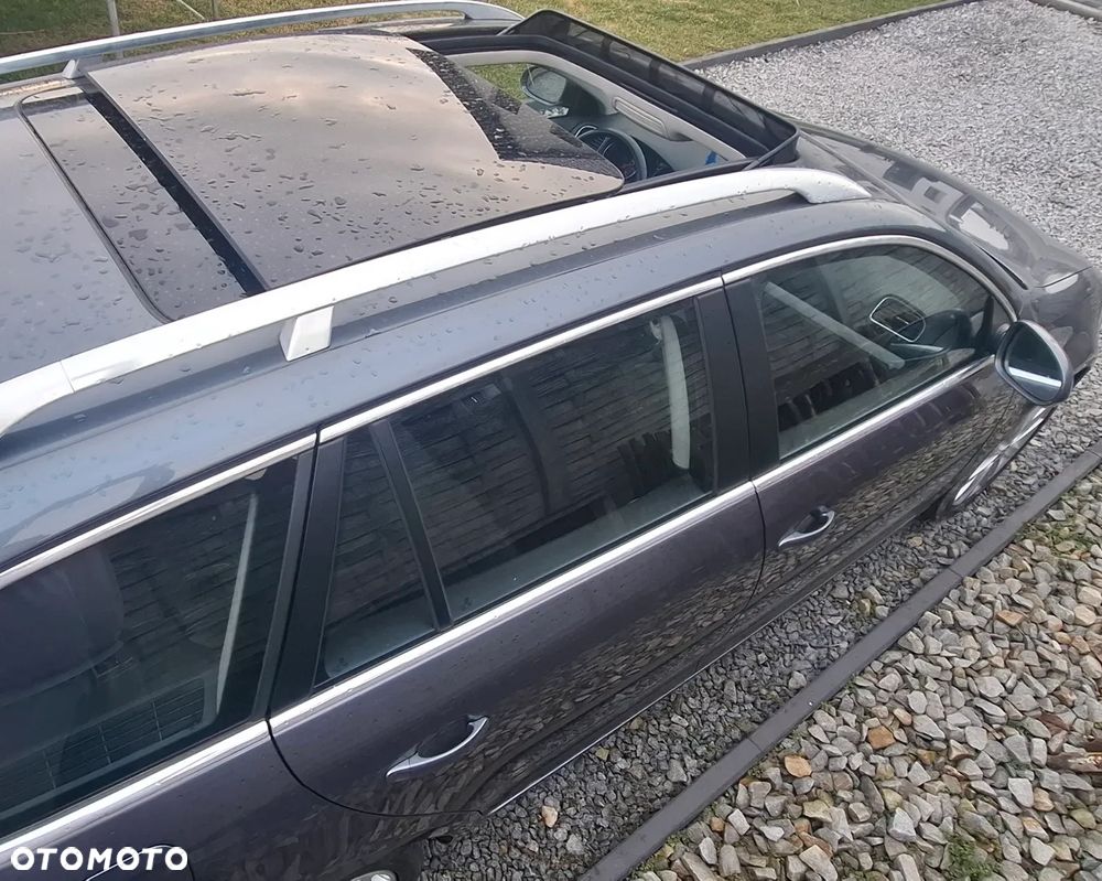 Volkswagen Golf - 21