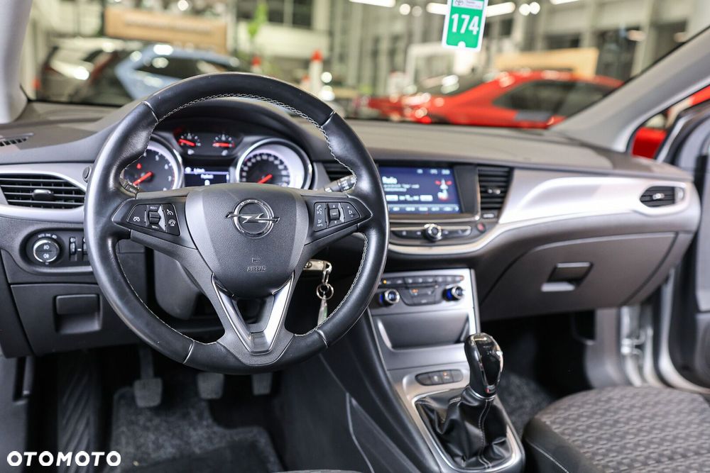 Opel Astra - 25