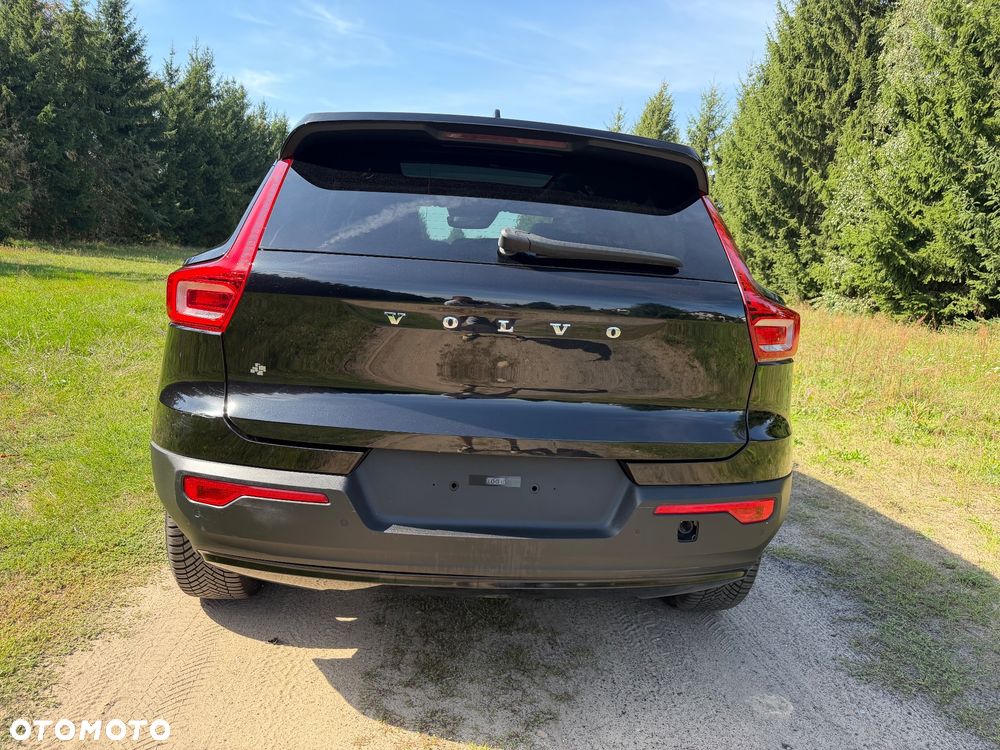 Volvo XC 40 T3 Geartronic RDesign - 4