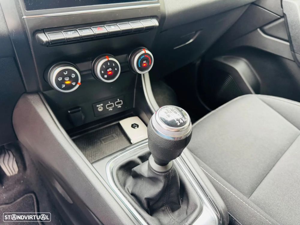 Renault Captur 1.0 TCe Intens Bi-Fuel - 37