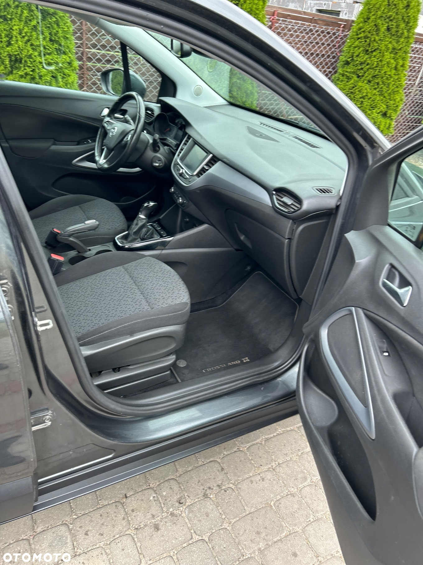 Opel Crossland X 1.2 Action - 4