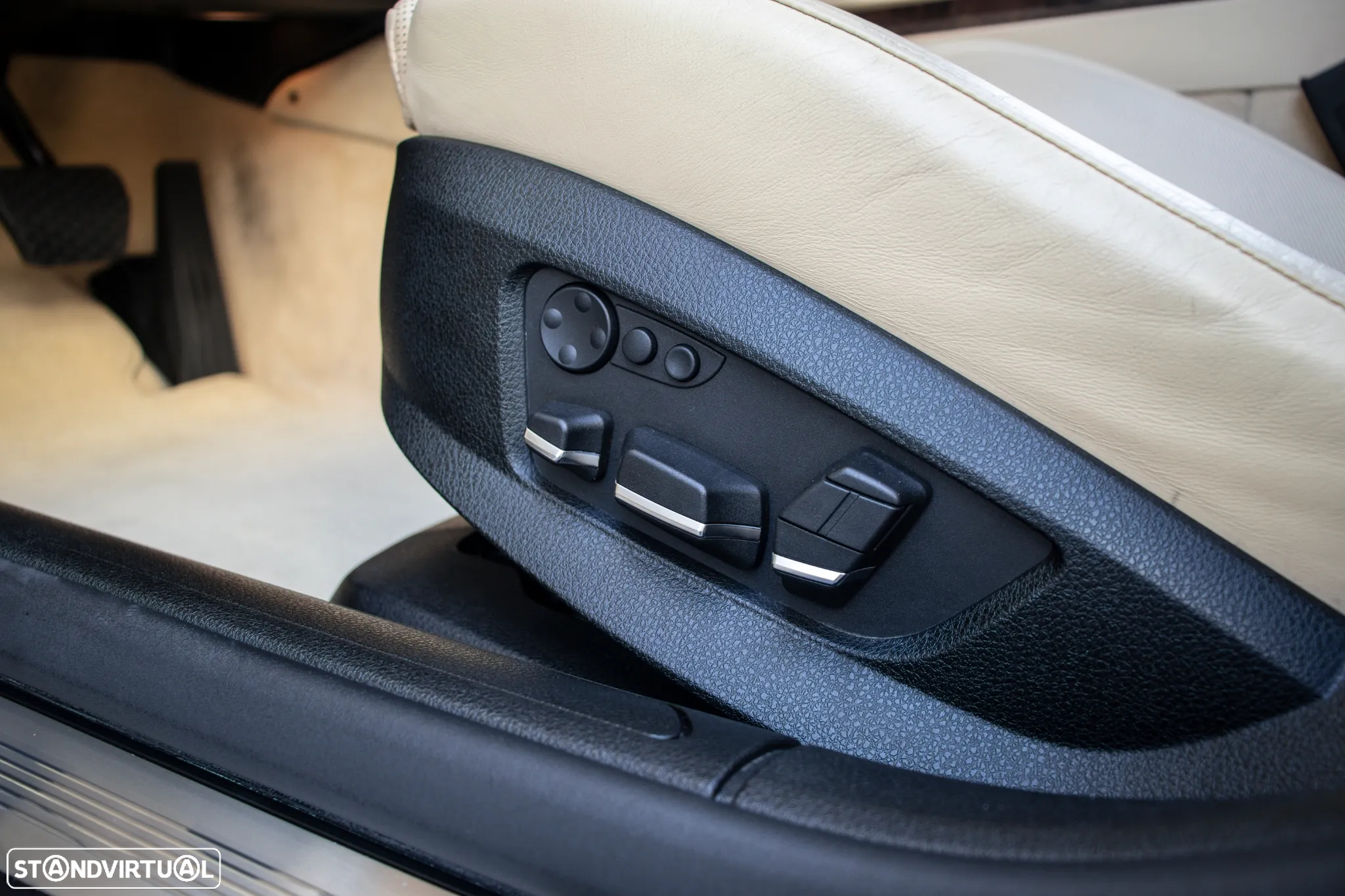 BMW 760 i - 7