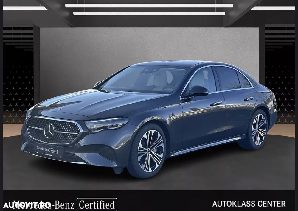 MERCEDES-BENZ E-Class