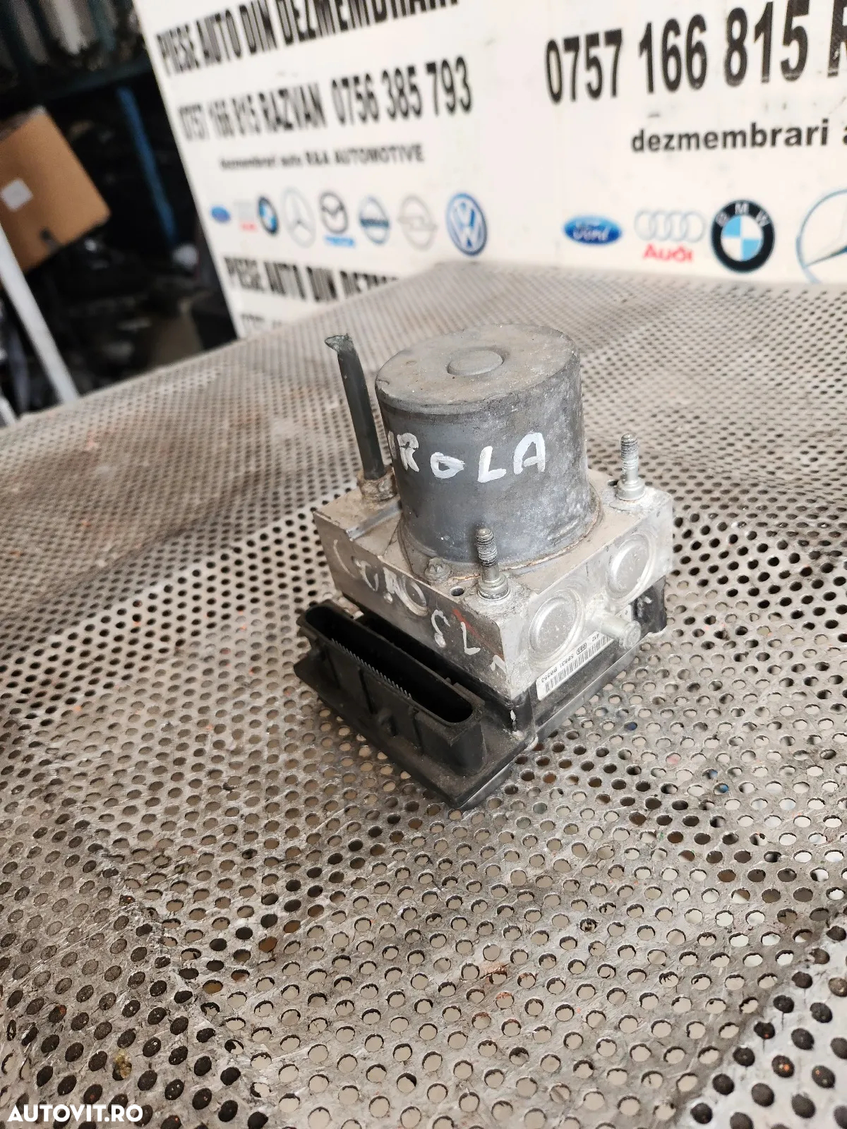 Modul Pompa Unitate ABS Toyota Corolla Verso 2.2 Diesel Cod -0F020 - Dezmembrari Arad - 3