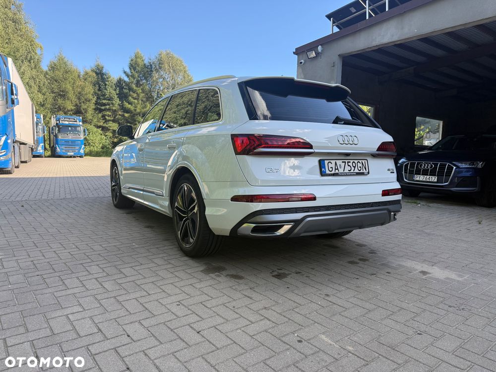 Audi Q7 - 19