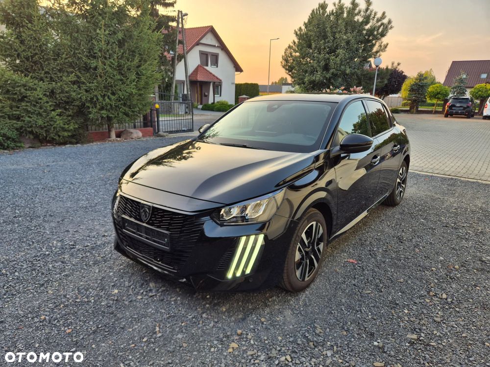 Peugeot 208 TURBO 100 Allure - 13