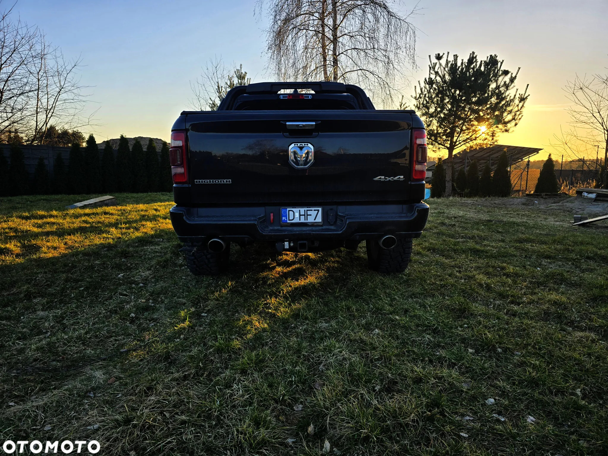 Dodge RAM 1500 5.7 4x4 - 12