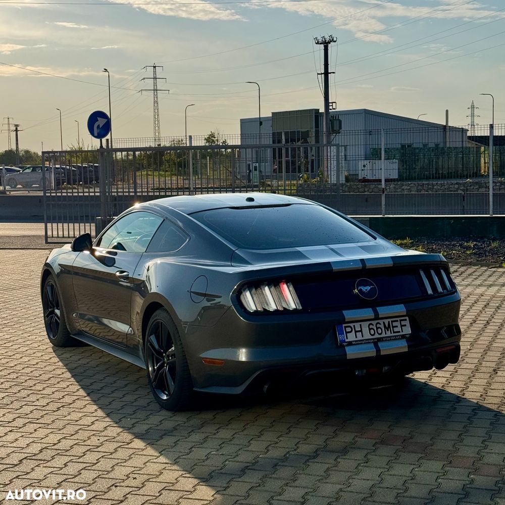 Ford Mustang 2.3 EcoBoost Aut. - 4