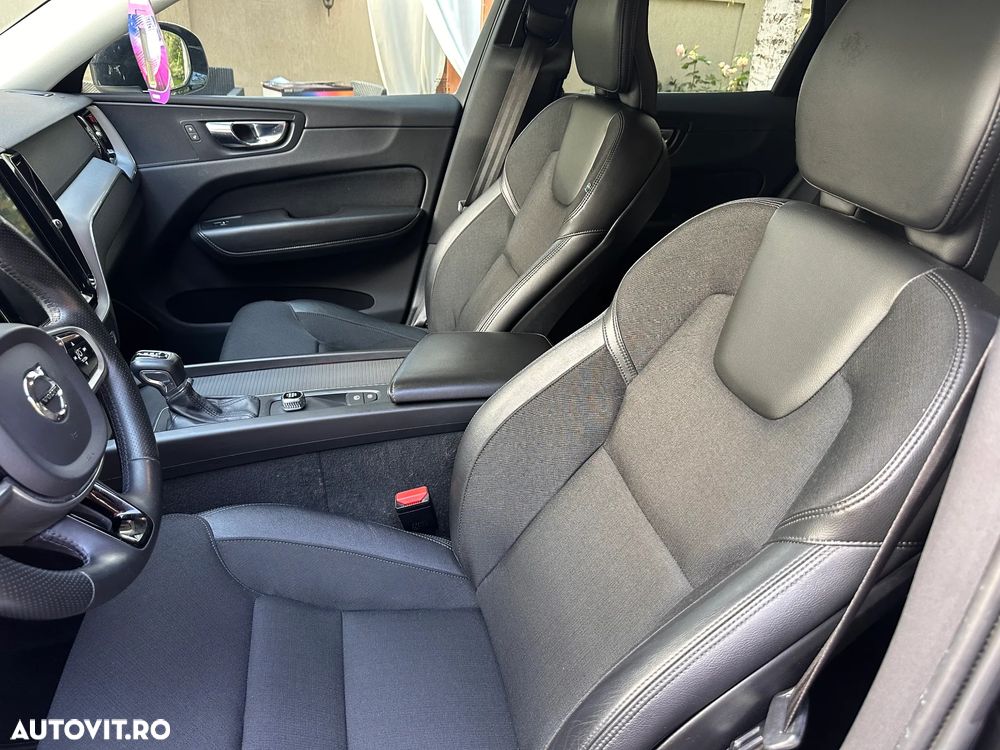 VOLVO XC60 2019 — imagine 10