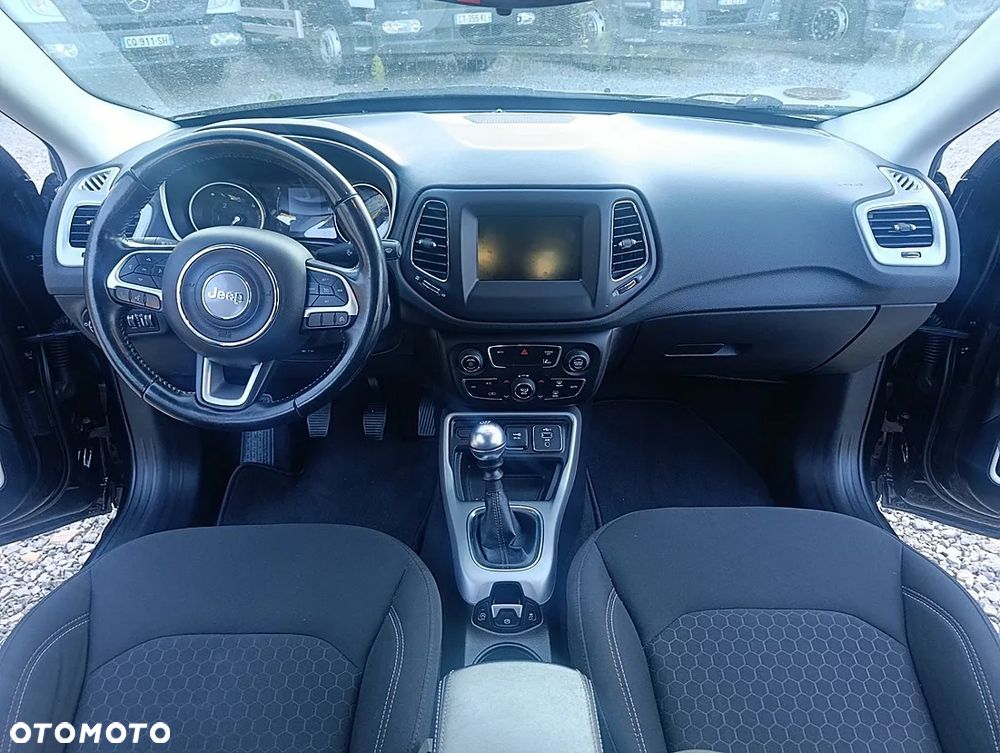 Jeep Compass 1.3 TMair Longitude FWD S&S - 17