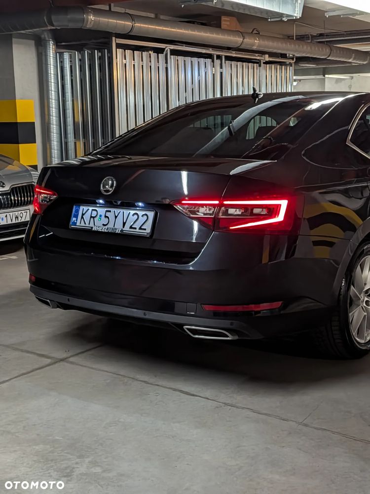 Skoda Superb 2.0 TDI 4x4 Ambition DSG - 5