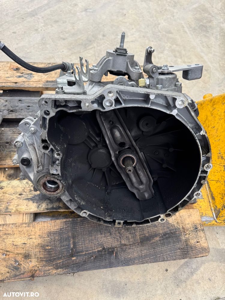 Cutie viteze manuala 6+1 mini cooper r56 1.6i - 3