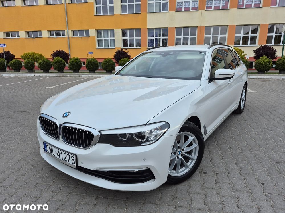 BMW Seria 5 520d xDrive Sport Line - 7