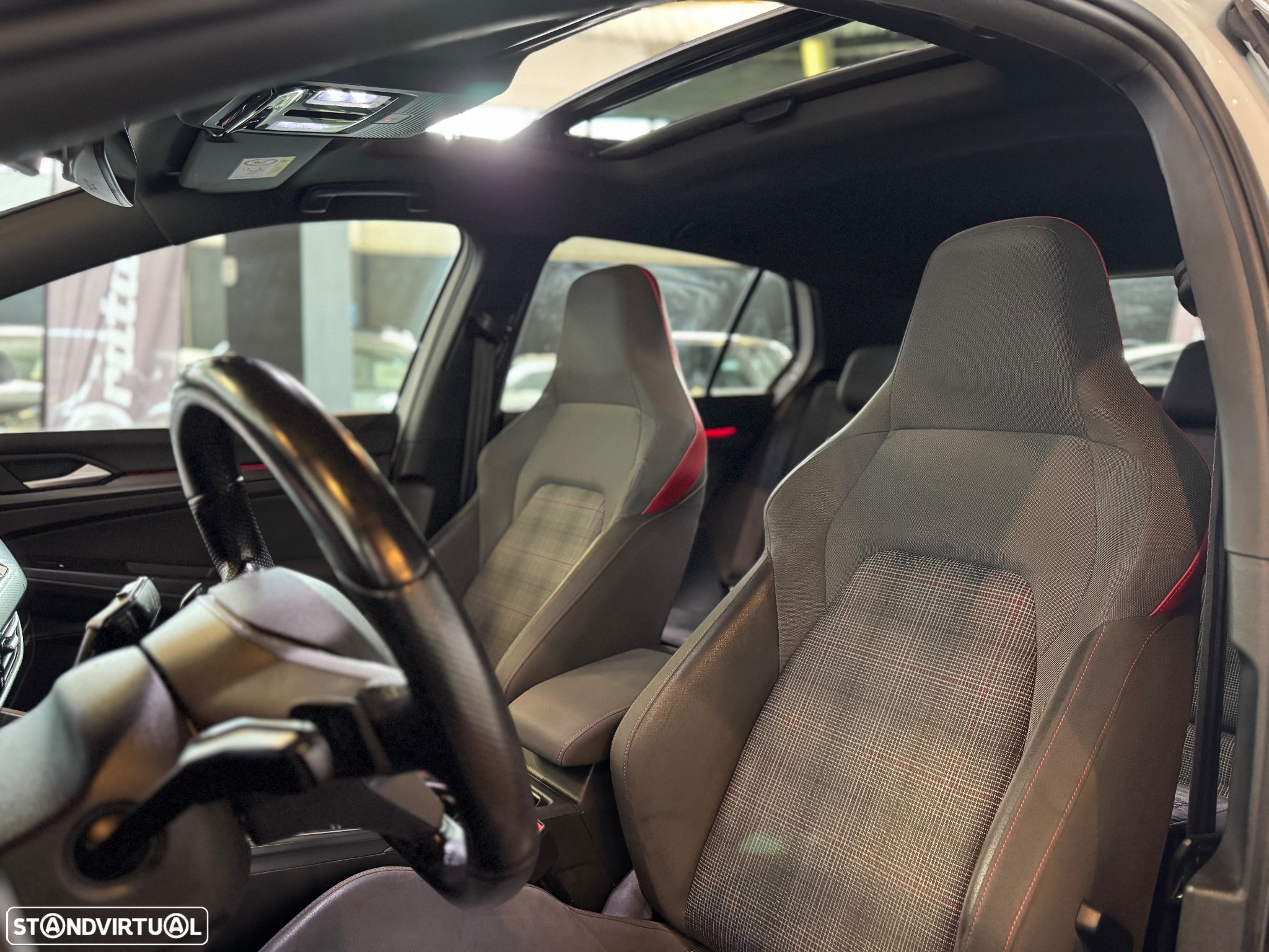 VW Golf 2.0 TSI GTI DSG Performance - 6